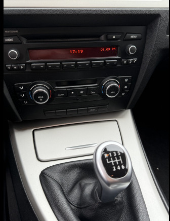 Voiture BMW 316D (2011-212.866 km-VIN:WBAPR51080E719674) - Лек автомобил: снимка 3 Voiture BMW 316D (2011-212.866 km-VIN:WBAPR51080E719674) - Лек автомобил: снимка 3