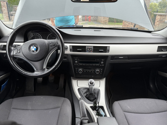 Voiture BMW 316D (2011-212.866 km-VIN:WBAPR51080E719674) - Лек автомобил: снимка 5 Voiture BMW 316D (2011-212.866 km-VIN:WBAPR51080E719674) - Лек автомобил: снимка 5