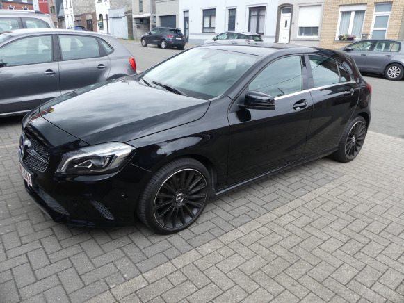 Voiture Mercedes-Benz A 180 (2018-99.600 km-VIN:WDD1760121J776850) - Лек автомобил: снимка 1 Voiture Mercedes-Benz A 180 (2018-99.600 km-VIN:WDD1760121J776850) - Лек автомобил: снимка 1