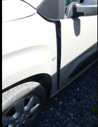 Voiture Opel Combo LIFE (2020-164.299 km-VIN:WOVECYHYLJ618520) - Бус с двойна кабина: снимка 4 Voiture Opel Combo LIFE (2020-164.299 km-VIN:WOVECYHYLJ618520) - Бус с двойна кабина: снимка 4