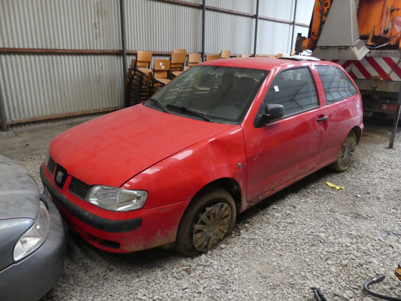 Voiture Seat IBIZA - Лек автомобил: снимка 1 Voiture Seat IBIZA - Лек автомобил: снимка 1