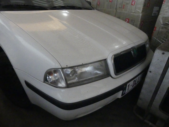 Voiture Skoda Octavia GLX - Лек автомобил: снимка 4 Voiture Skoda Octavia GLX - Лек автомобил: снимка 4