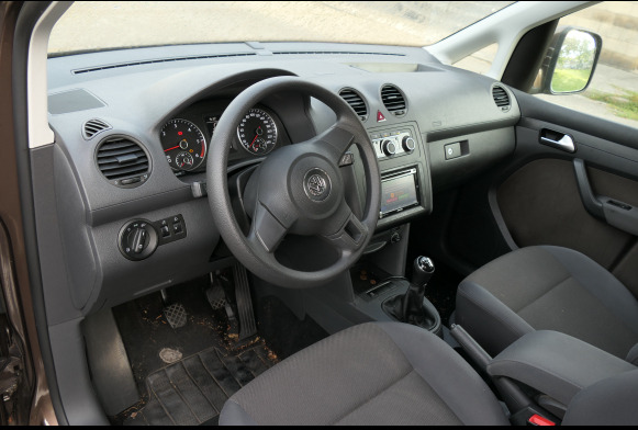 Voiture Volkswagen Caddy (2014-152.805 km) - Лек автомобил: снимка 4 Voiture Volkswagen Caddy (2014-152.805 km) - Лек автомобил: снимка 4