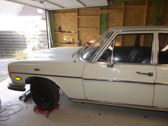 Voiture ancêtre Mercedes-Benz 280S (1972-83.435 km)(VIN: 10801610083599) - Лек автомобил: снимка 5 Voiture ancêtre Mercedes-Benz 280S (1972-83.435 km)(VIN: 10801610083599) - Лек автомобил: снимка 5