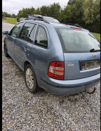 Skoda fabia - Лек автомобил: снимка 5 Skoda fabia - Лек автомобил: снимка 5