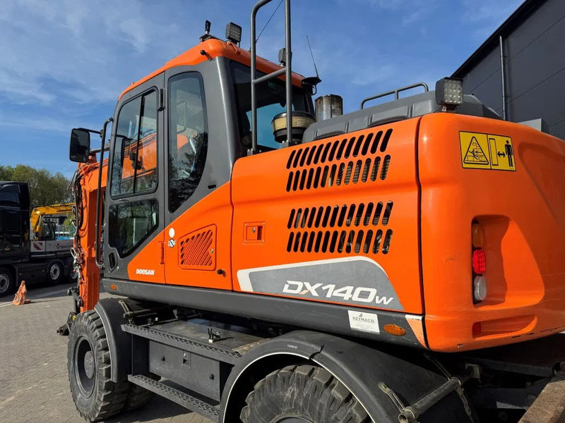 Doosan DX140-5 2018 - Колесен багер: снимка 4 Doosan DX140-5 2018 - Колесен багер: снимка 4
