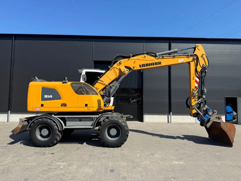 Колесен багер Liebherr A914 2018 8950 uur NL Machine: снимка 6