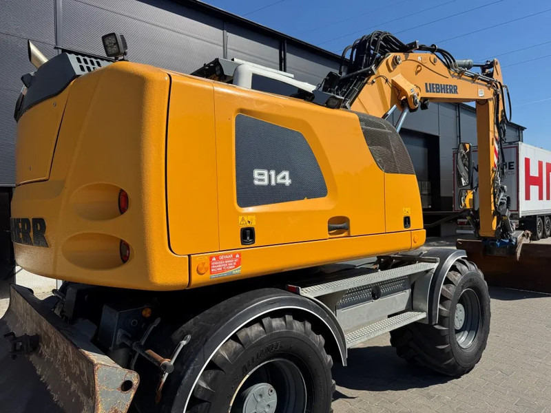 Колесен багер Liebherr A914 2018 8950 uur NL Machine: снимка 7