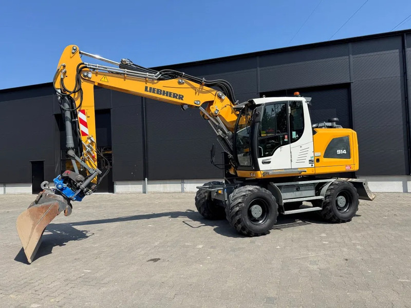 Liebherr A914 2019 7300 uur !! NL MACHINE !! - Колесен багер: снимка 2 Liebherr A914 2019 7300 uur !! NL MACHINE !! - Колесен багер: снимка 2