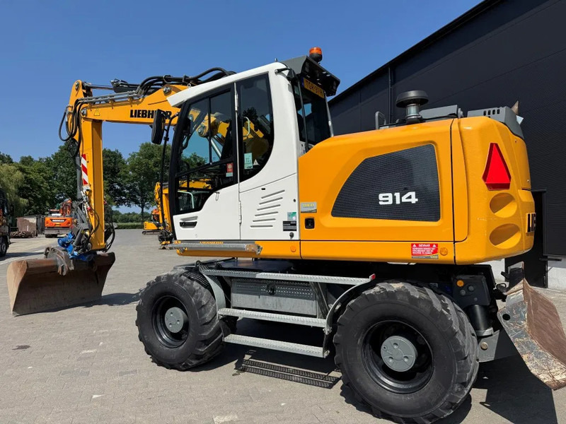 Liebherr A914 2019 7300 uur !! NL MACHINE !! - Колесен багер: снимка 3 Liebherr A914 2019 7300 uur !! NL MACHINE !! - Колесен багер: снимка 3