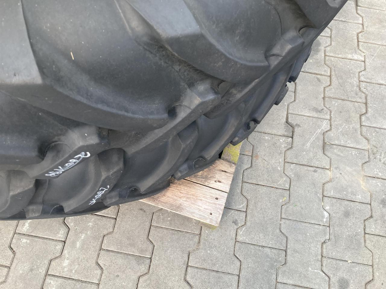 Alliance 13.6R48 - Гума за Селскостопанска техника: снимка 2 Alliance 13.6R48 - Гума за Селскостопанска техника: снимка 2