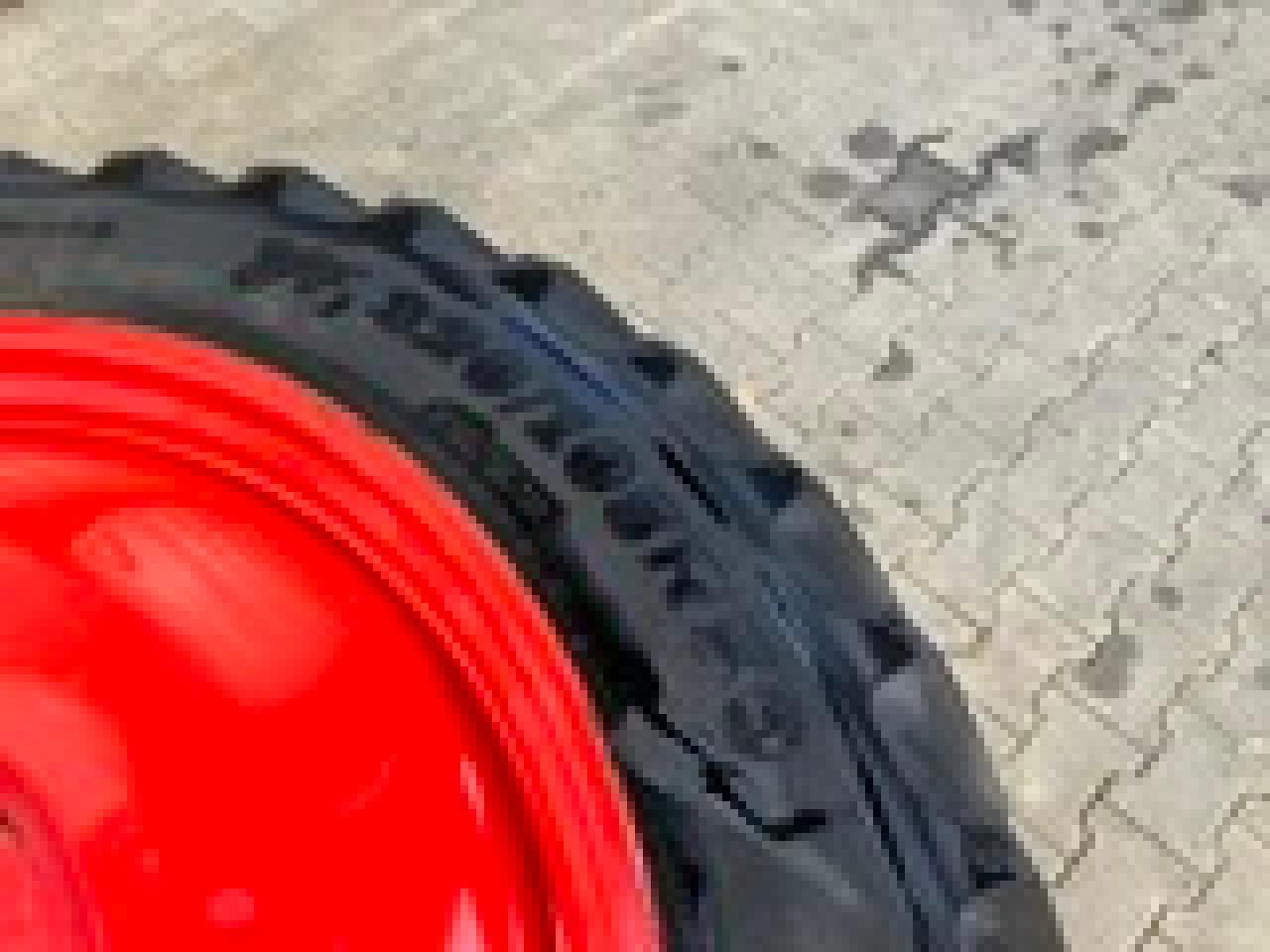 Alliance 320/105R50 - Гума за Селскостопанска техника: снимка 2 Alliance 320/105R50 - Гума за Селскостопанска техника: снимка 2