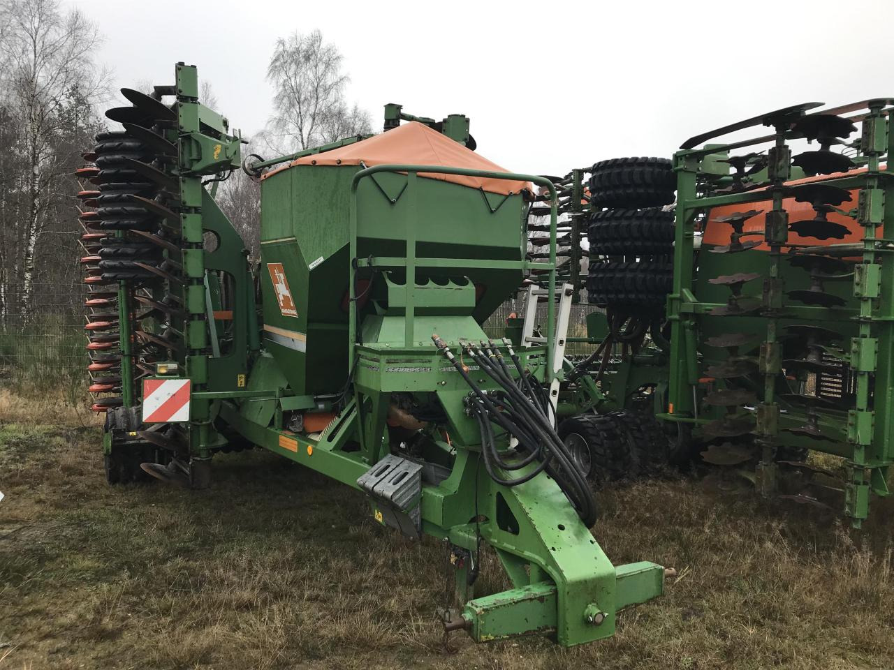Amazone Cirrus 6001 Special - Сеялка: снимка 1 Amazone Cirrus 6001 Special - Сеялка: снимка 1