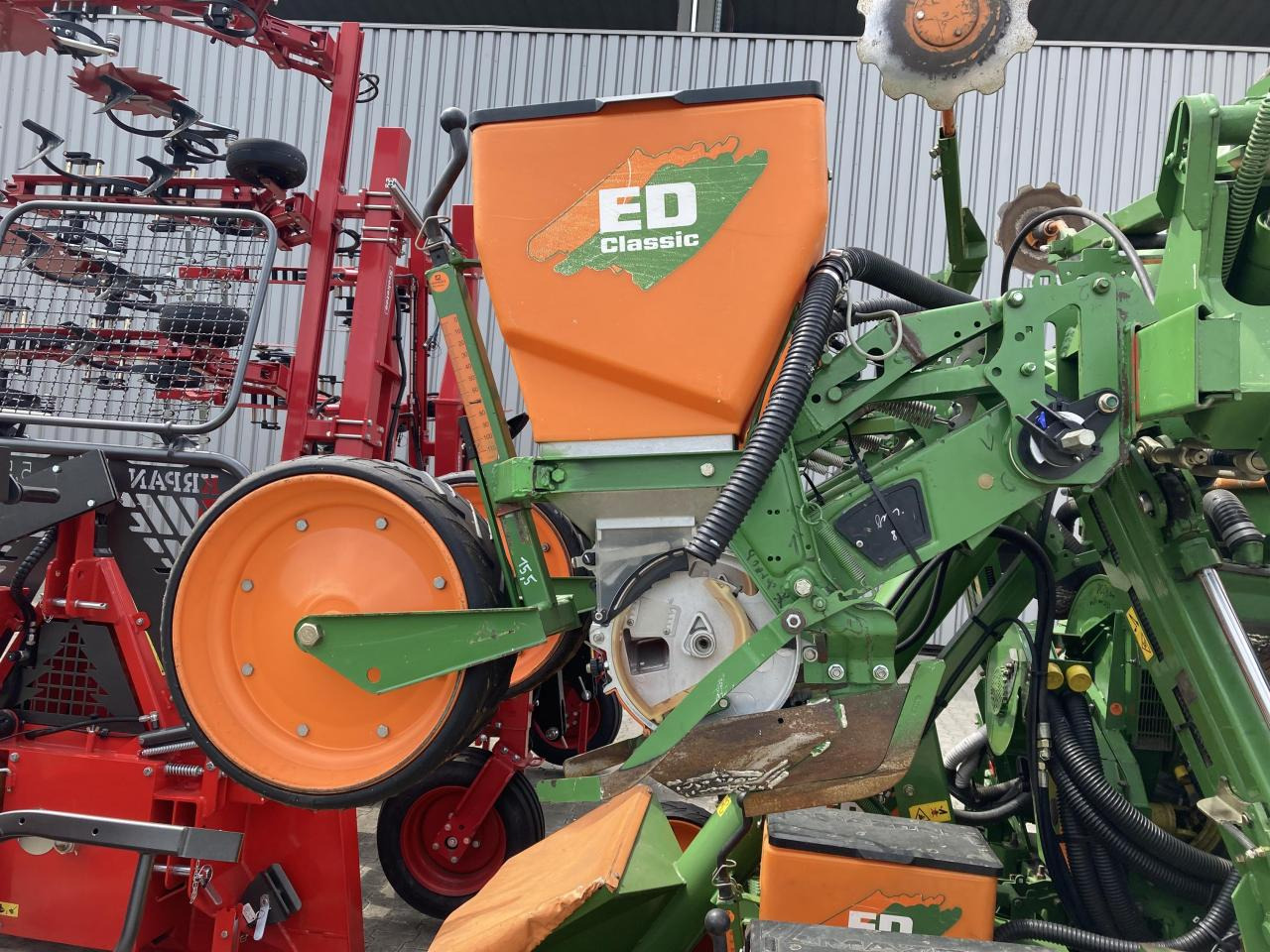 Amazone ED602K Classic - Прецизна сеялка: снимка 4 Amazone ED602K Classic - Прецизна сеялка: снимка 4