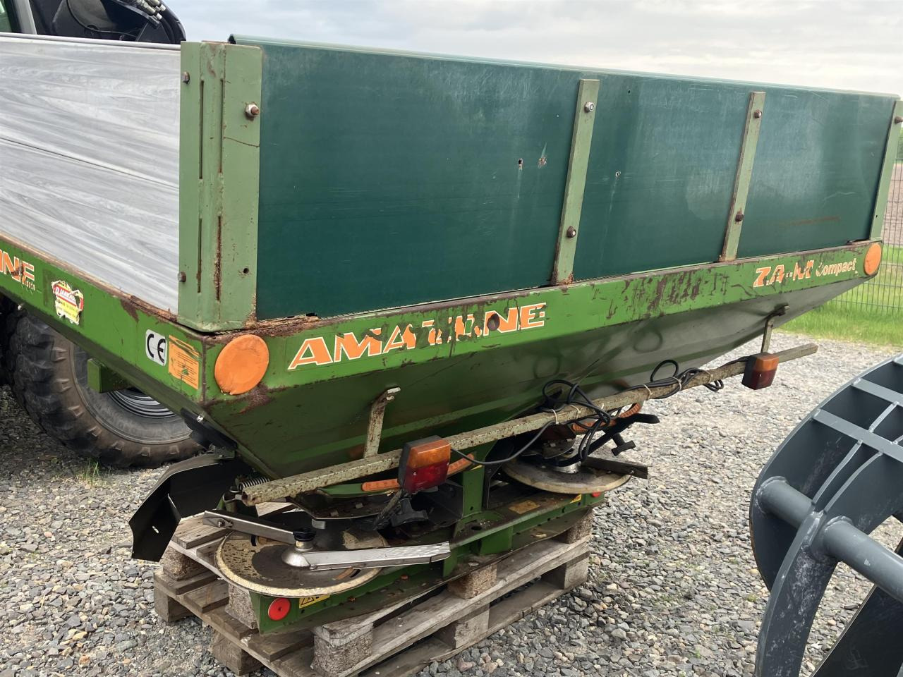 Amazone ZA-M 1000 Comp. - Тороразпръсквачка: снимка 4 Amazone ZA-M 1000 Comp. - Тороразпръсквачка: снимка 4