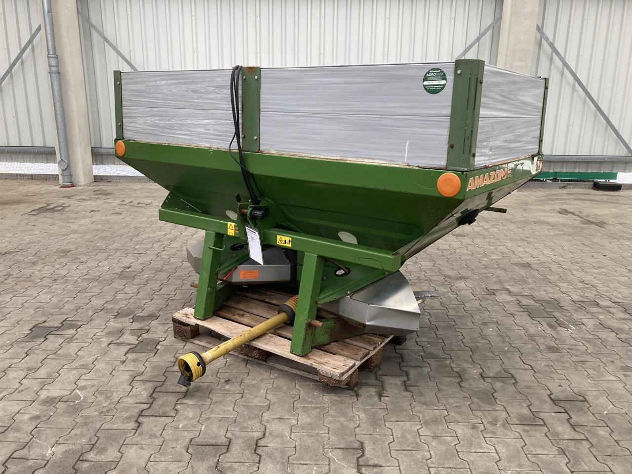 Amazone ZA-M 1000 Comp. - Тороразпръсквачка: снимка 1 Amazone ZA-M 1000 Comp. - Тороразпръсквачка: снимка 1