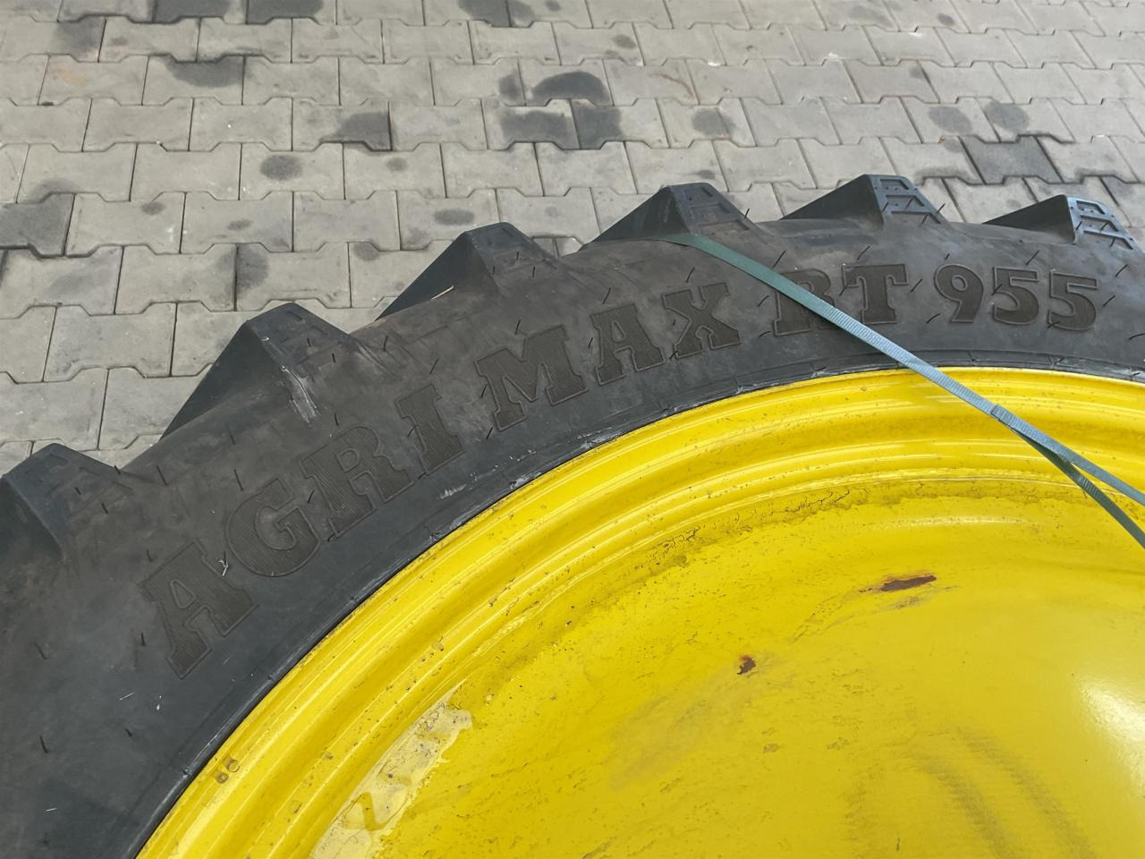 BKT 340/85R48 - Гума за Селскостопанска техника: снимка 5 BKT 340/85R48 - Гума за Селскостопанска техника: снимка 5