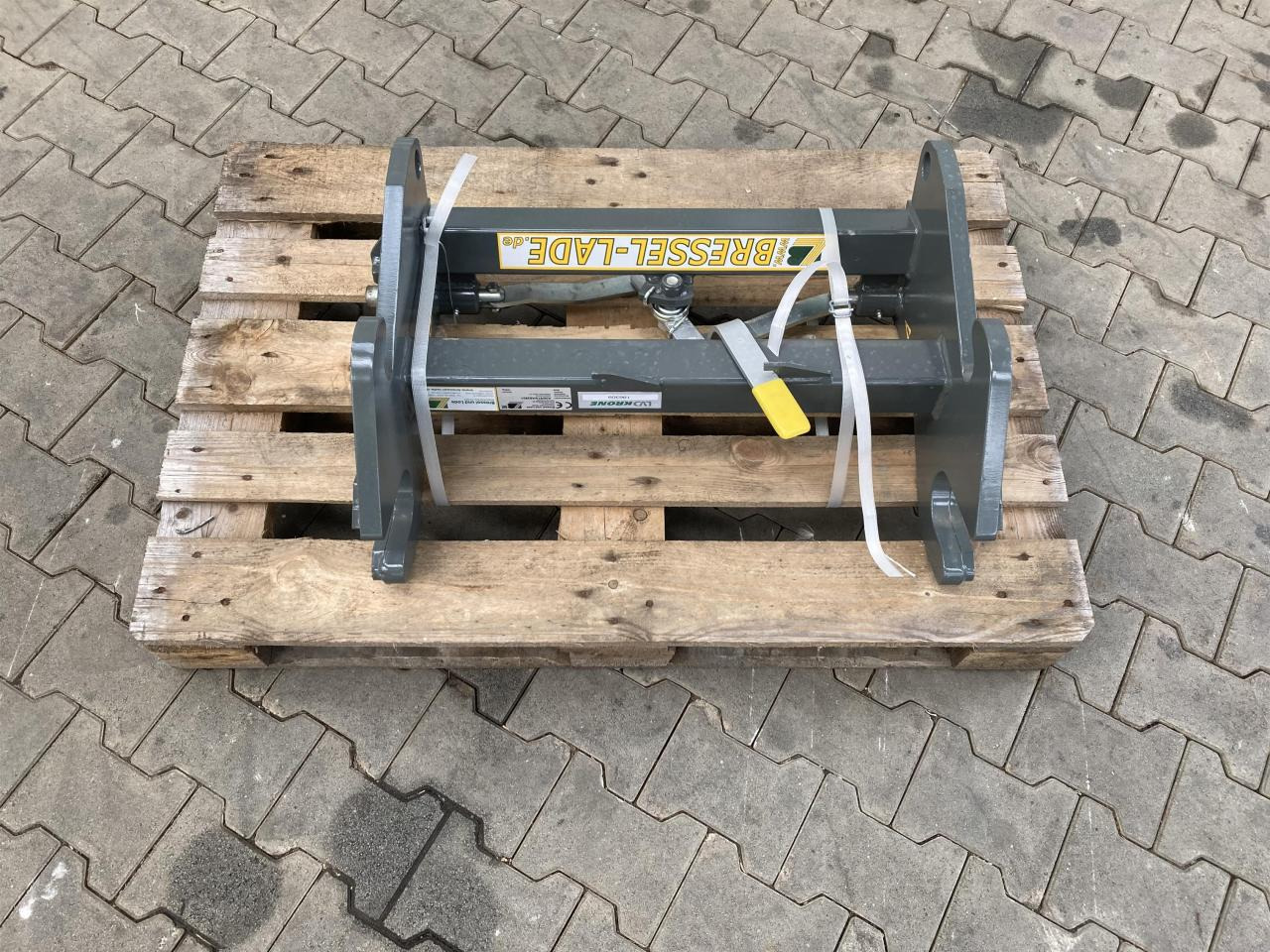 Bressel Weidemann auf Manitou - Челен товарач за трактор: снимка 3 Bressel Weidemann auf Manitou - Челен товарач за трактор: снимка 3