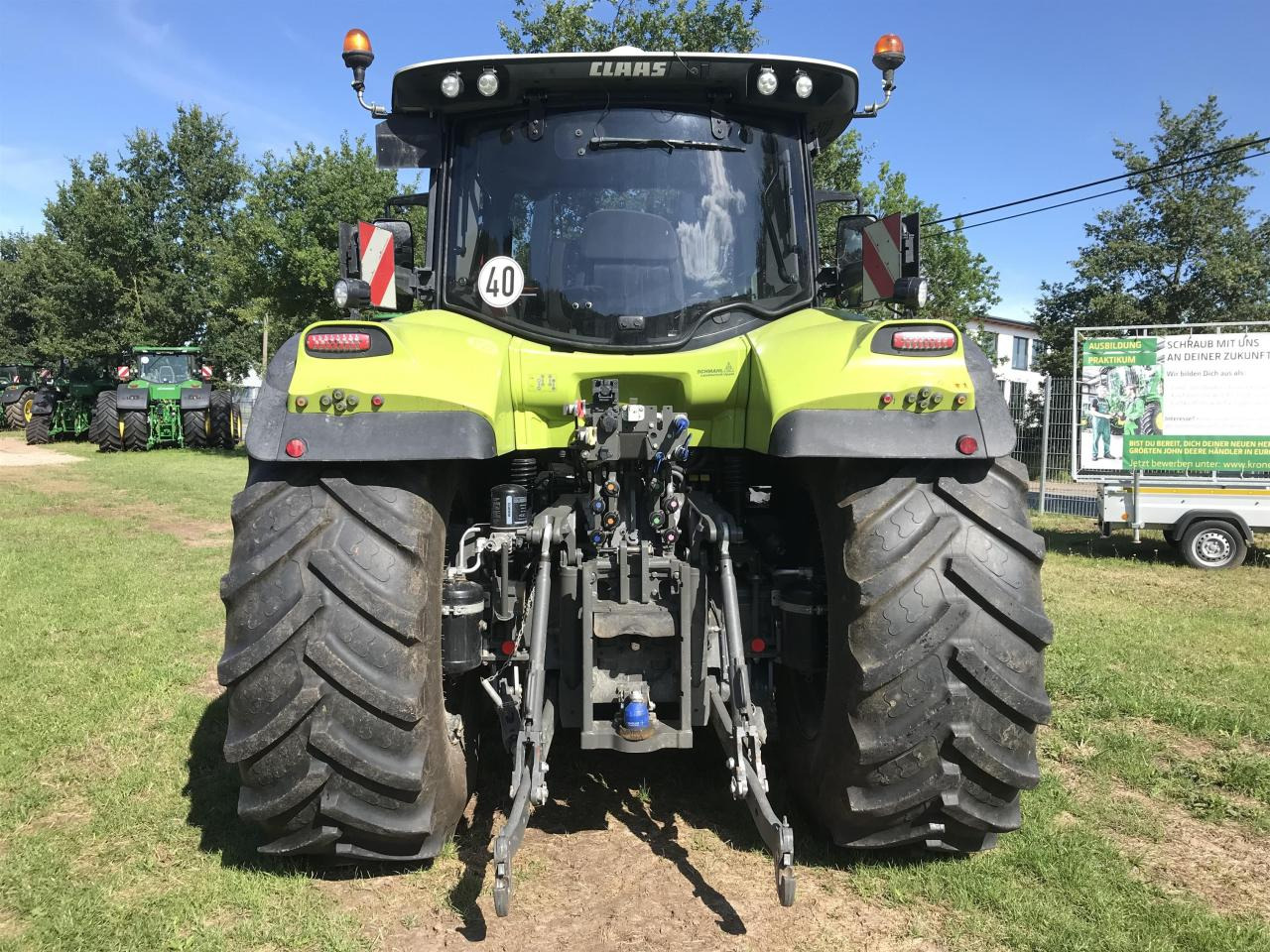 CLAAS Arion 660 - Трактор: снимка 3 CLAAS Arion 660 - Трактор: снимка 3