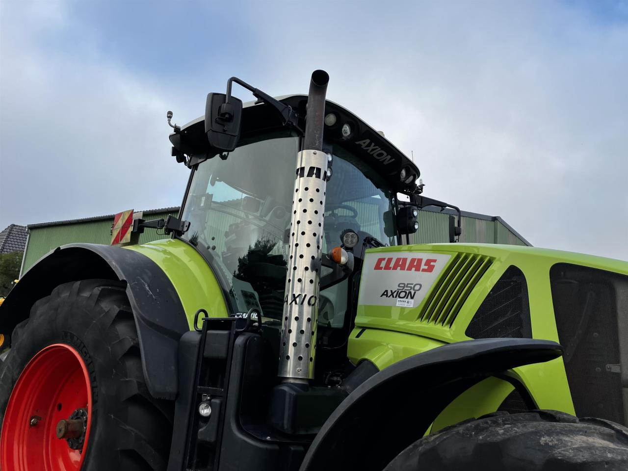 CLAAS Axion 950 - Трактор: снимка 2 CLAAS Axion 950 - Трактор: снимка 2
