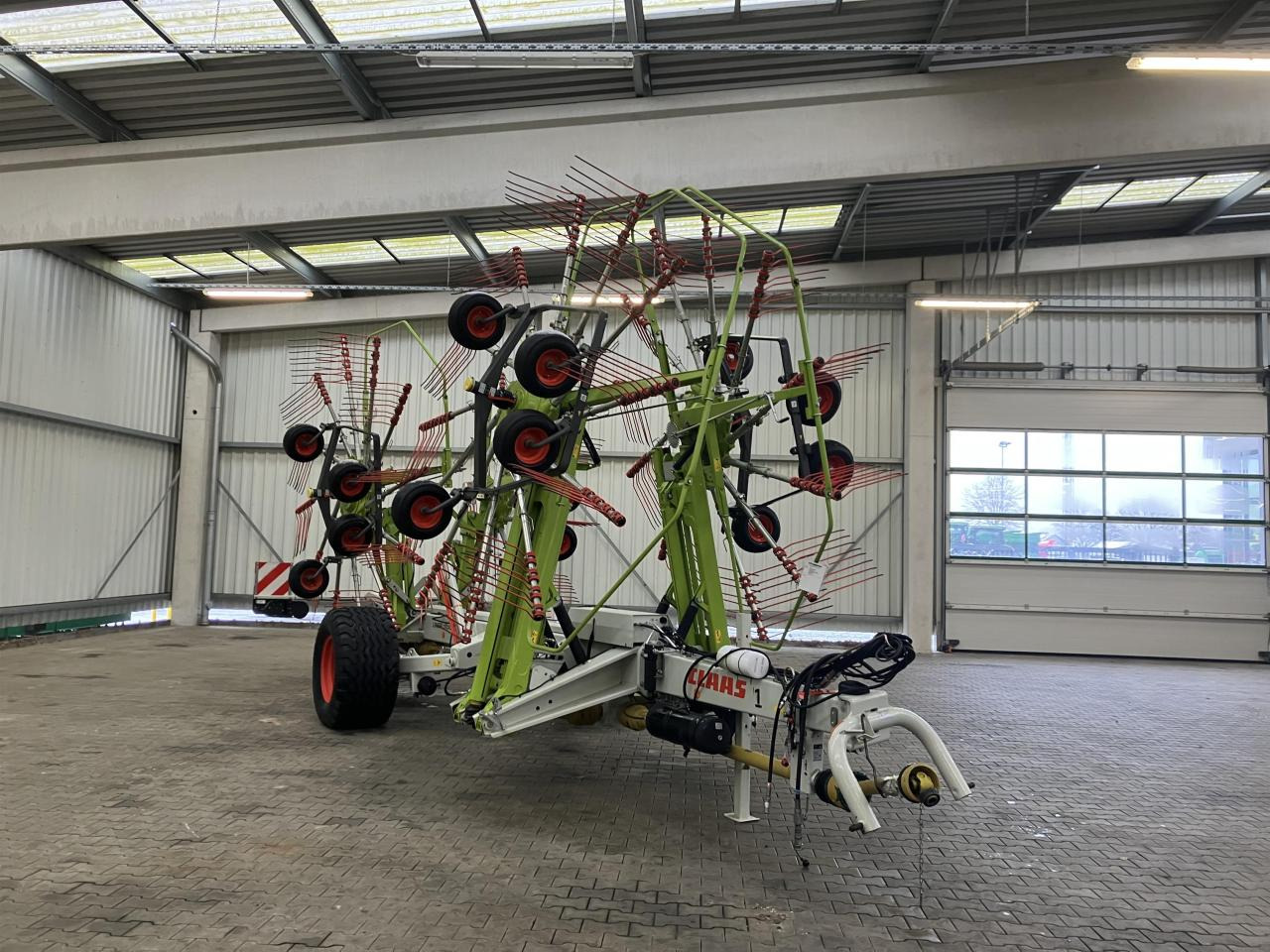 CLAAS Liner 3600 - Гребло/ Сенообръщачка: снимка 1 CLAAS Liner 3600 - Гребло/ Сенообръщачка: снимка 1