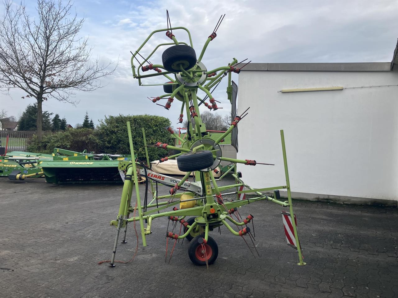 CLAAS Volto 64 - Гребло/ Сенообръщачка: снимка 2 CLAAS Volto 64 - Гребло/ Сенообръщачка: снимка 2
