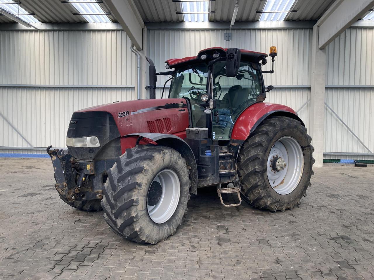 Case-IH Puma CVX 220 - Трактор: снимка 1 Case-IH Puma CVX 220 - Трактор: снимка 1
