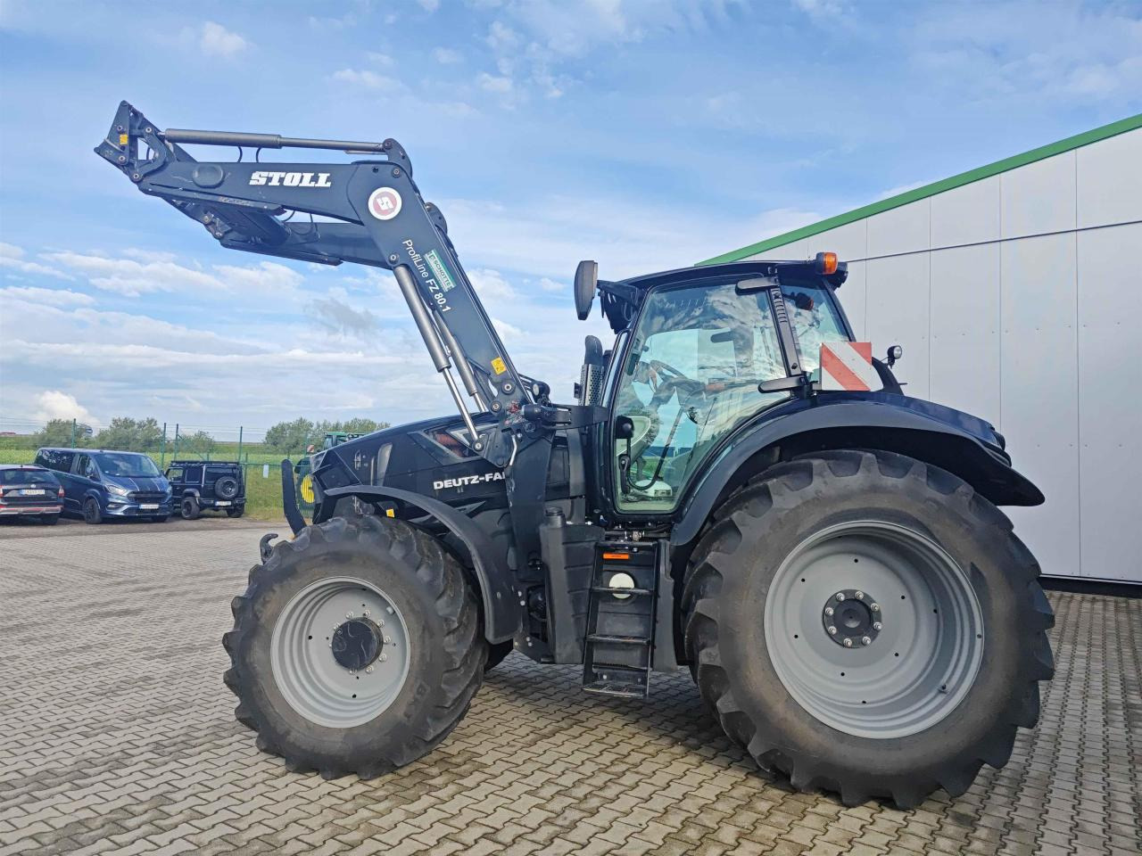 Deutz-Fahr 6215 TTV - Трактор: снимка 1 Deutz-Fahr 6215 TTV - Трактор: снимка 1