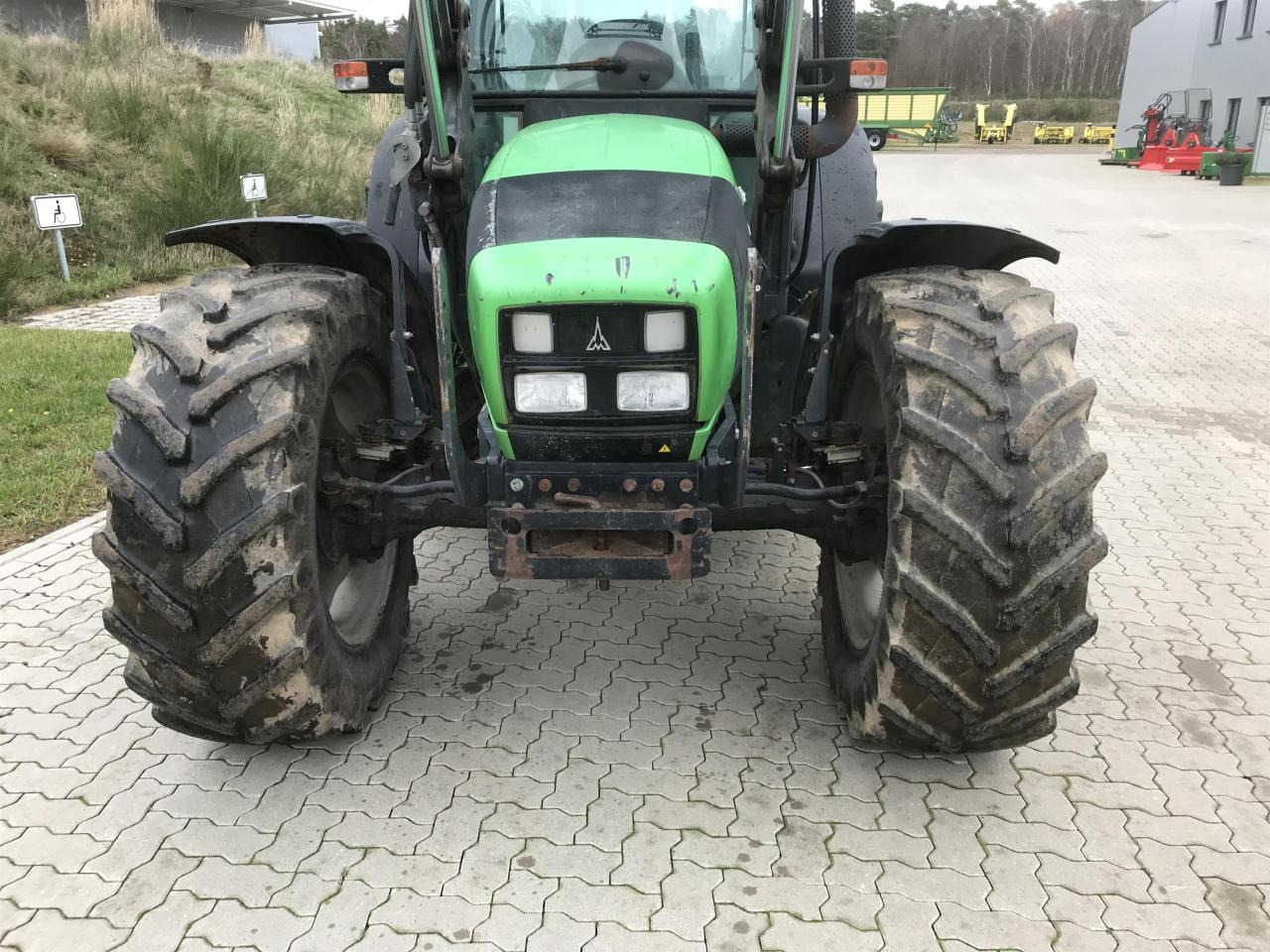 Deutz-Fahr Agrofarm 420 - Трактор: снимка 5 Deutz-Fahr Agrofarm 420 - Трактор: снимка 5