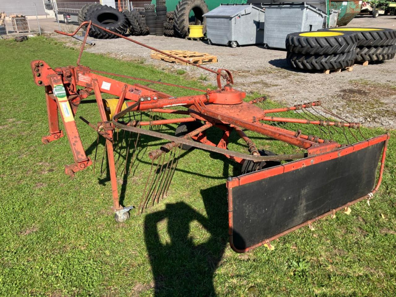 Fella TS 325 - Гребло/ Сенообръщачка: снимка 1 Fella TS 325 - Гребло/ Сенообръщачка: снимка 1