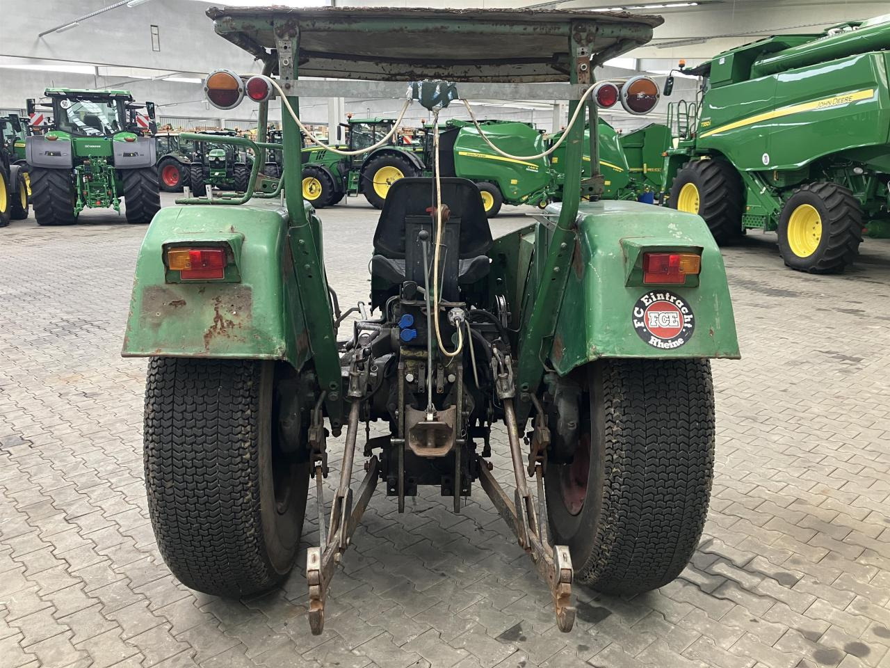 Fendt 104 S Farmer - Трактор: снимка 4 Fendt 104 S Farmer - Трактор: снимка 4