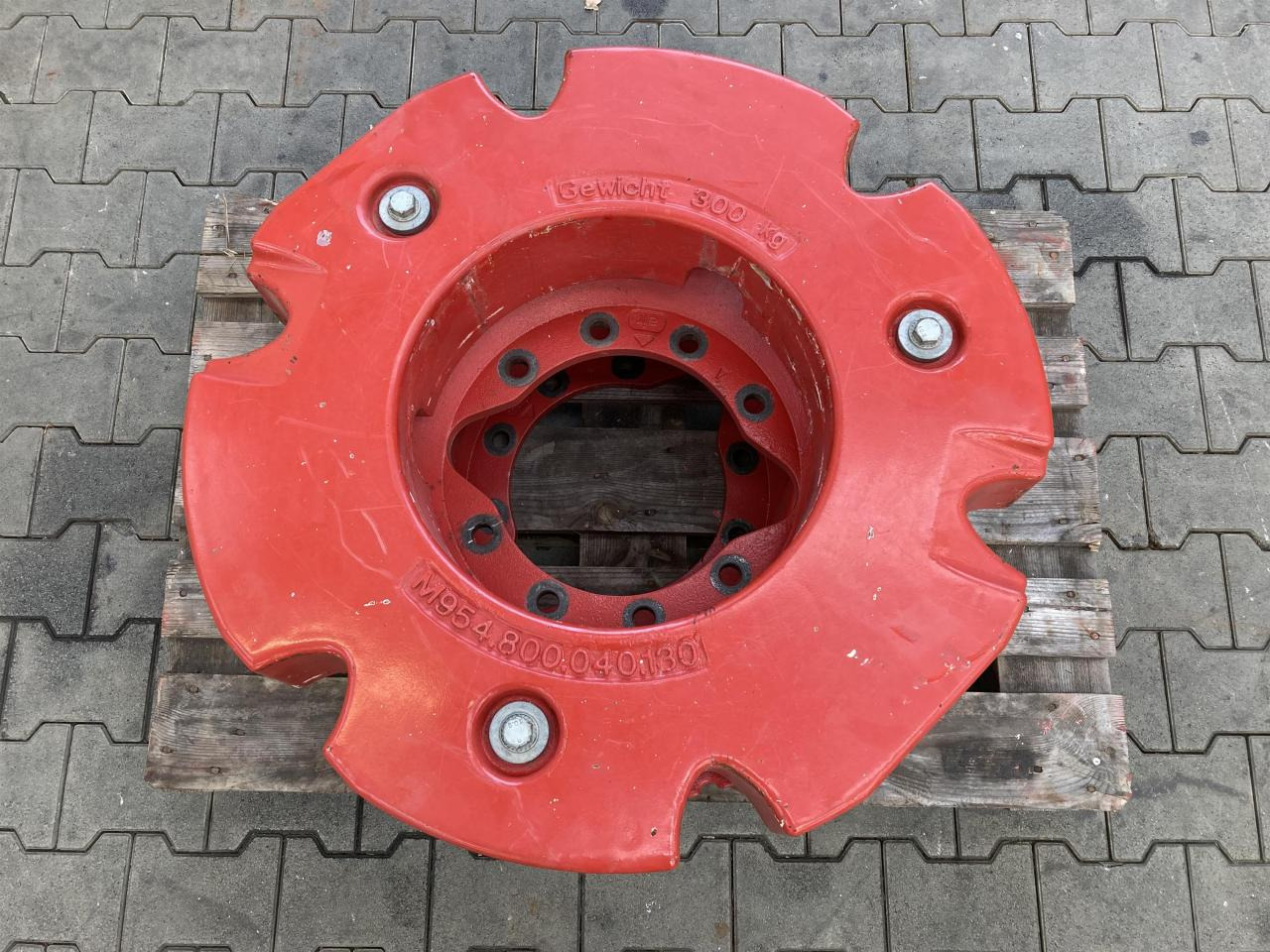 Fendt 2x 300 kg - Противовес: снимка 3 Fendt 2x 300 kg - Противовес: снимка 3