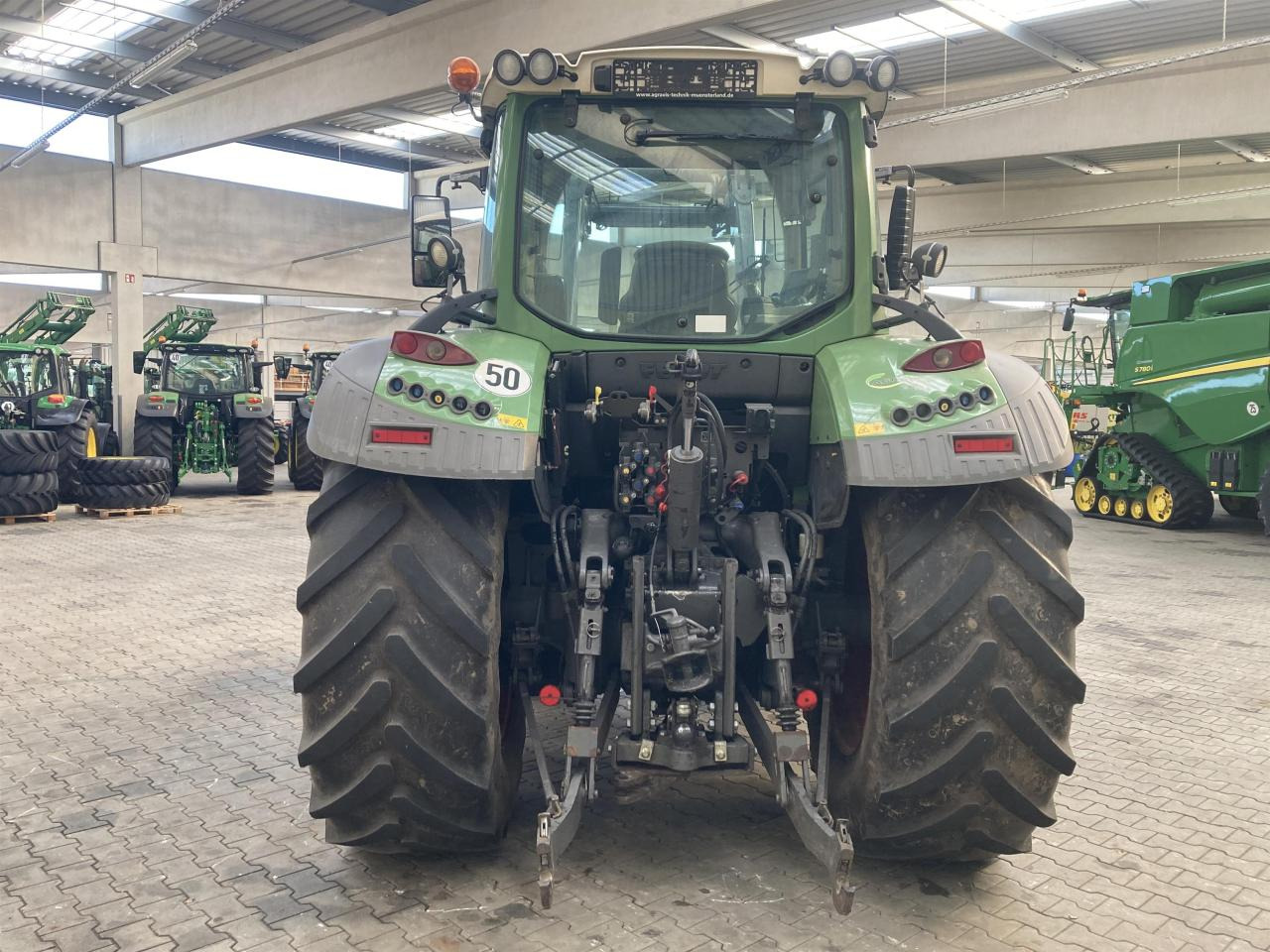 Fendt 516 Vario Profi - Трактор: снимка 3 Fendt 516 Vario Profi - Трактор: снимка 3