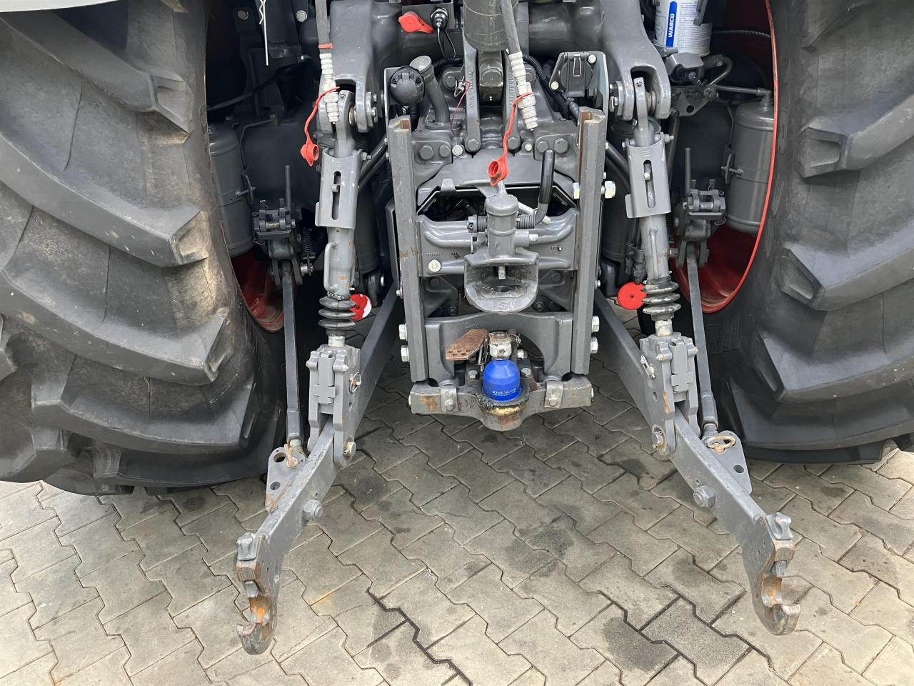 Трактор Fendt 724 Vario Profi Plus: снимка 9