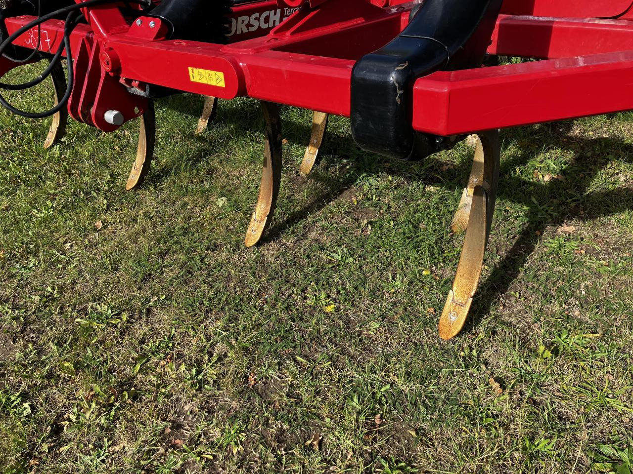 Лизинг на Horsch Terrano 4 FX Horsch Terrano 4 FX: снимка 9