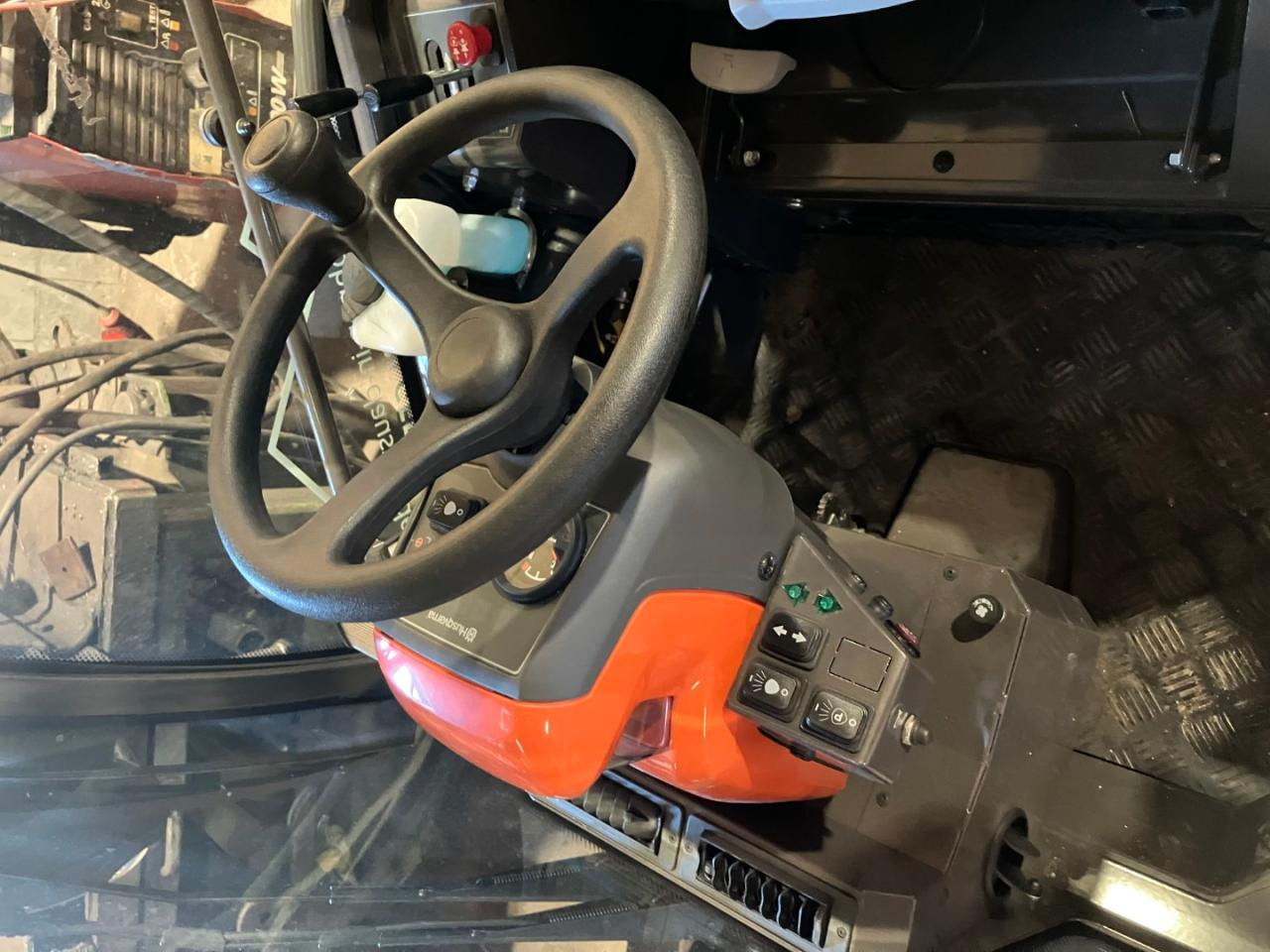 Косачка за трева Husqvarna Rider P525D: снимка 17