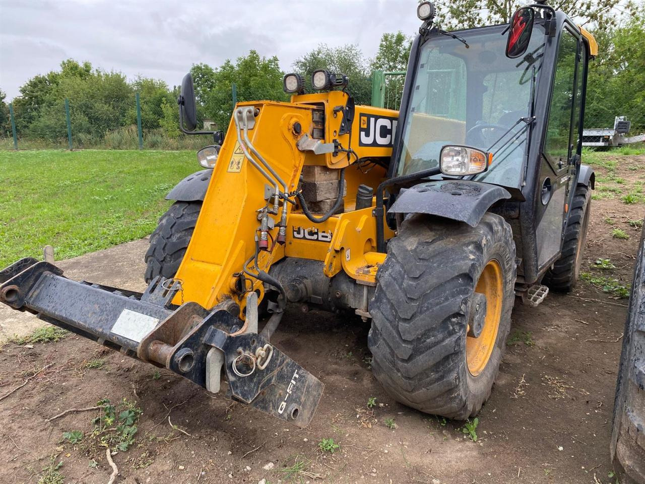 JCB 527-58 Agri Plus - Телескопичен товарач: снимка 1 JCB 527-58 Agri Plus - Телескопичен товарач: снимка 1