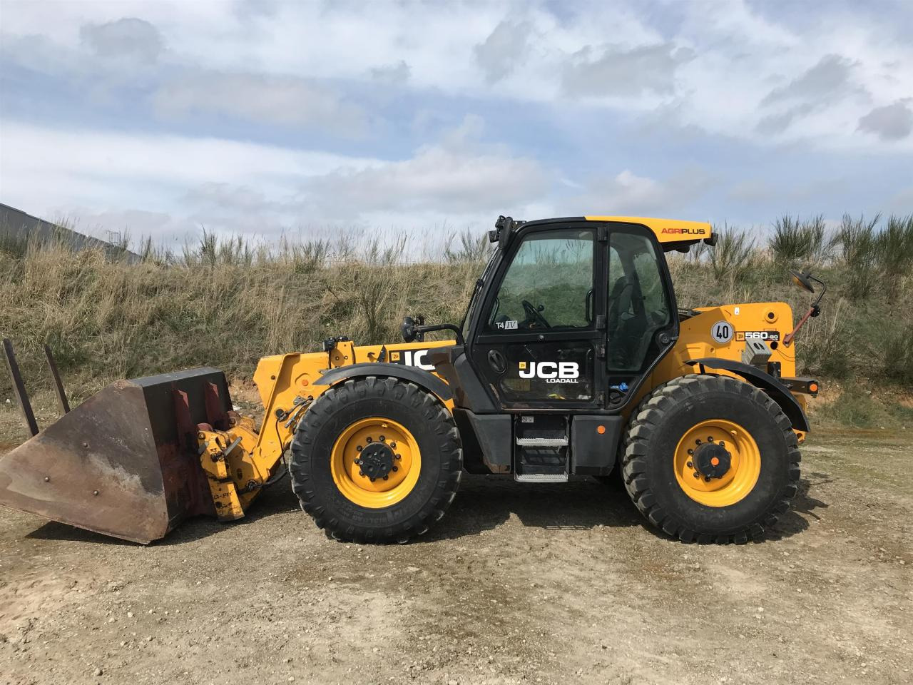 JCB 560-80 Agri Plus - Телескопичен товарач: снимка 2 JCB 560-80 Agri Plus - Телескопичен товарач: снимка 2