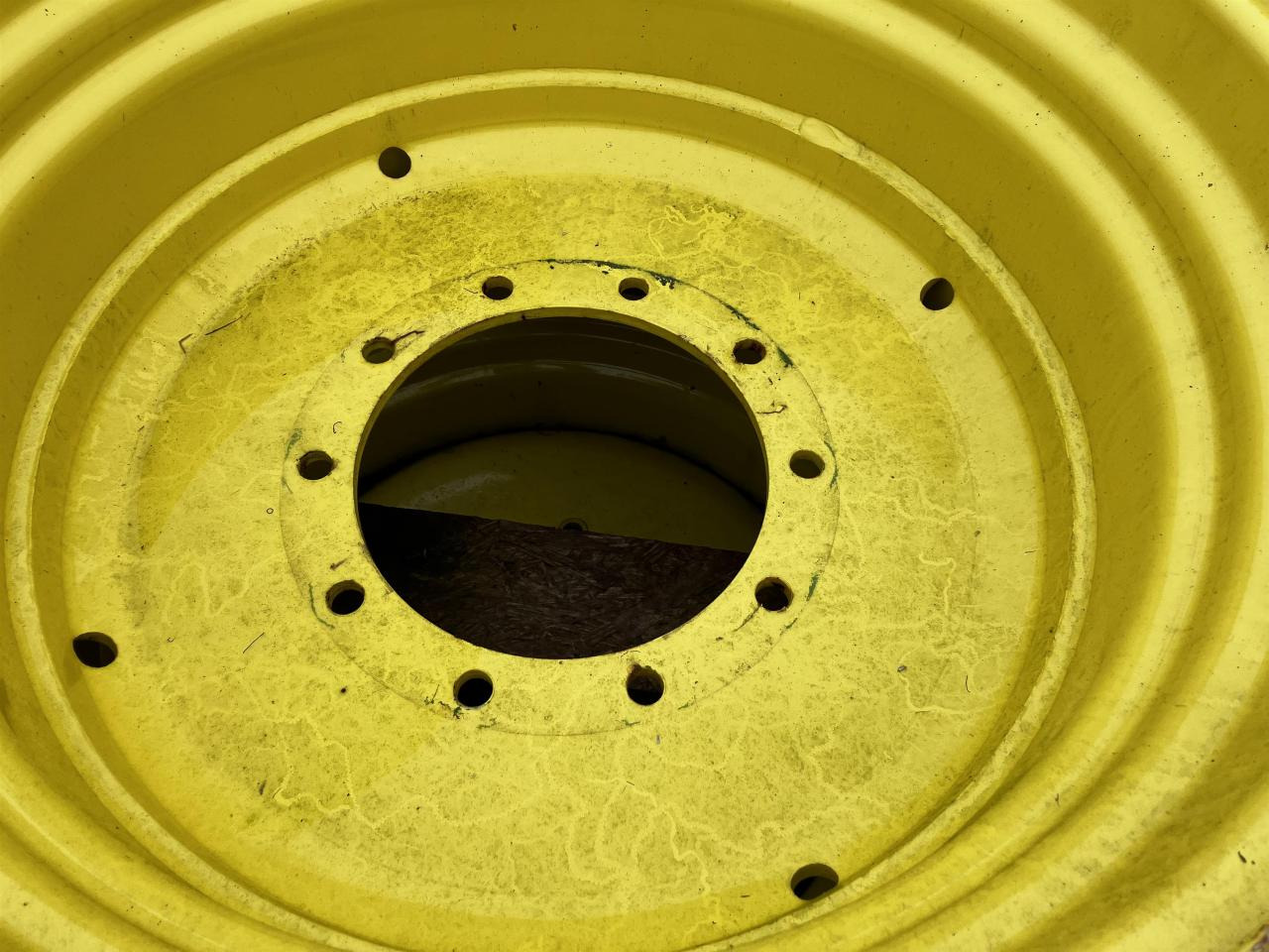 John Deere 18x30 - Гума за Селскостопанска техника: снимка 3 John Deere 18x30 - Гума за Селскостопанска техника: снимка 3