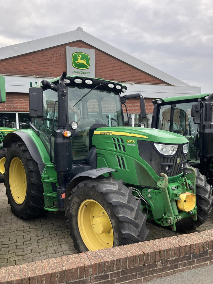 John Deere 6110R - Трактор: снимка 2 John Deere 6110R - Трактор: снимка 2