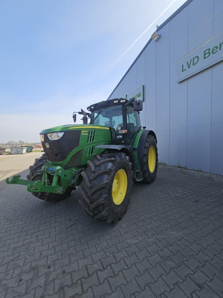 John Deere 6210R - Трактор: снимка 5 John Deere 6210R - Трактор: снимка 5