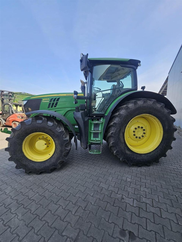 John Deere 6210R - Трактор: снимка 1 John Deere 6210R - Трактор: снимка 1
