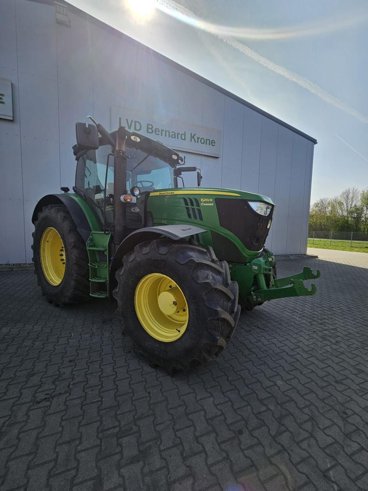 John Deere 6210R - Трактор: снимка 3 John Deere 6210R - Трактор: снимка 3