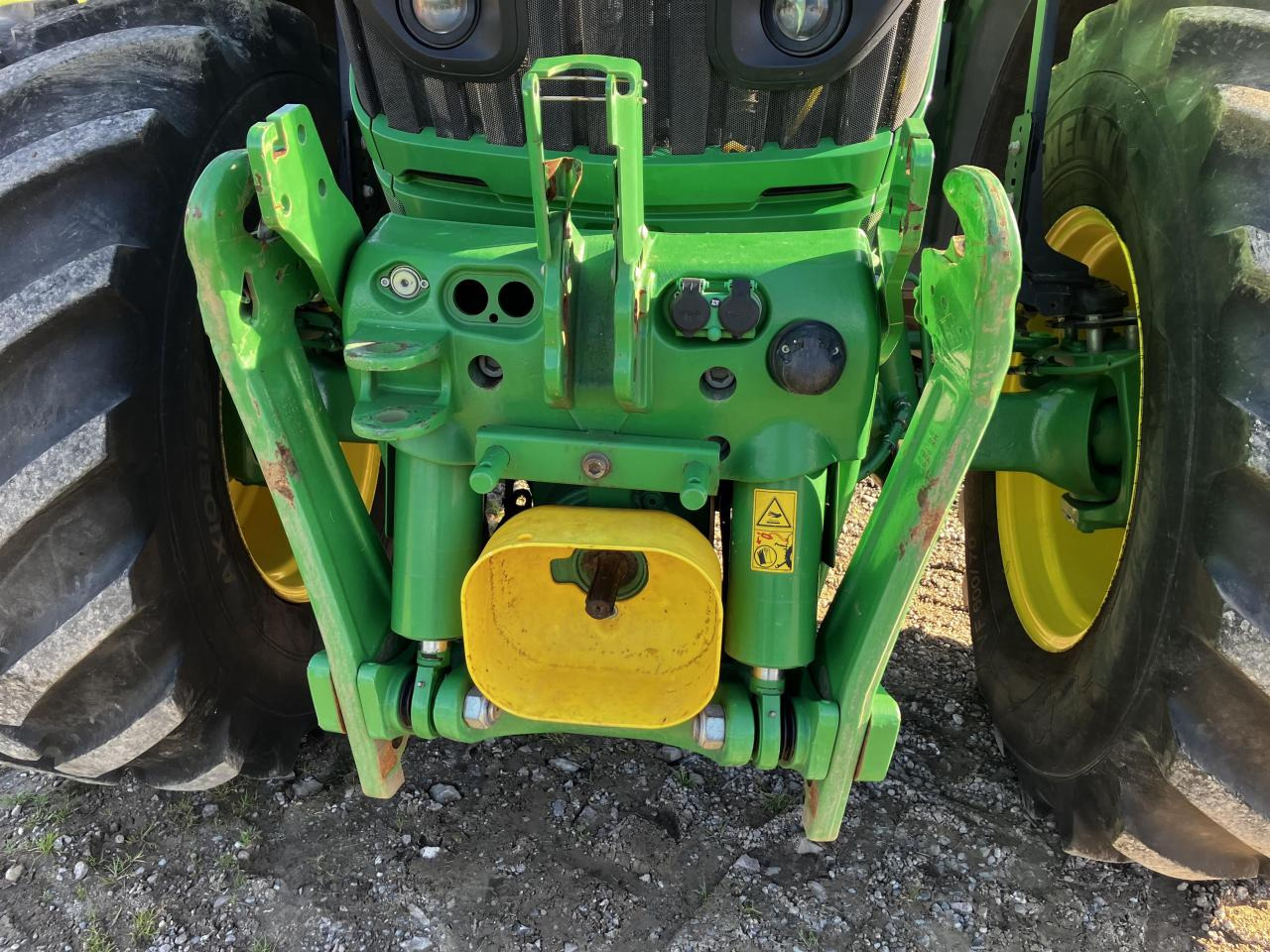 John Deere 6250R - Трактор: снимка 4 John Deere 6250R - Трактор: снимка 4