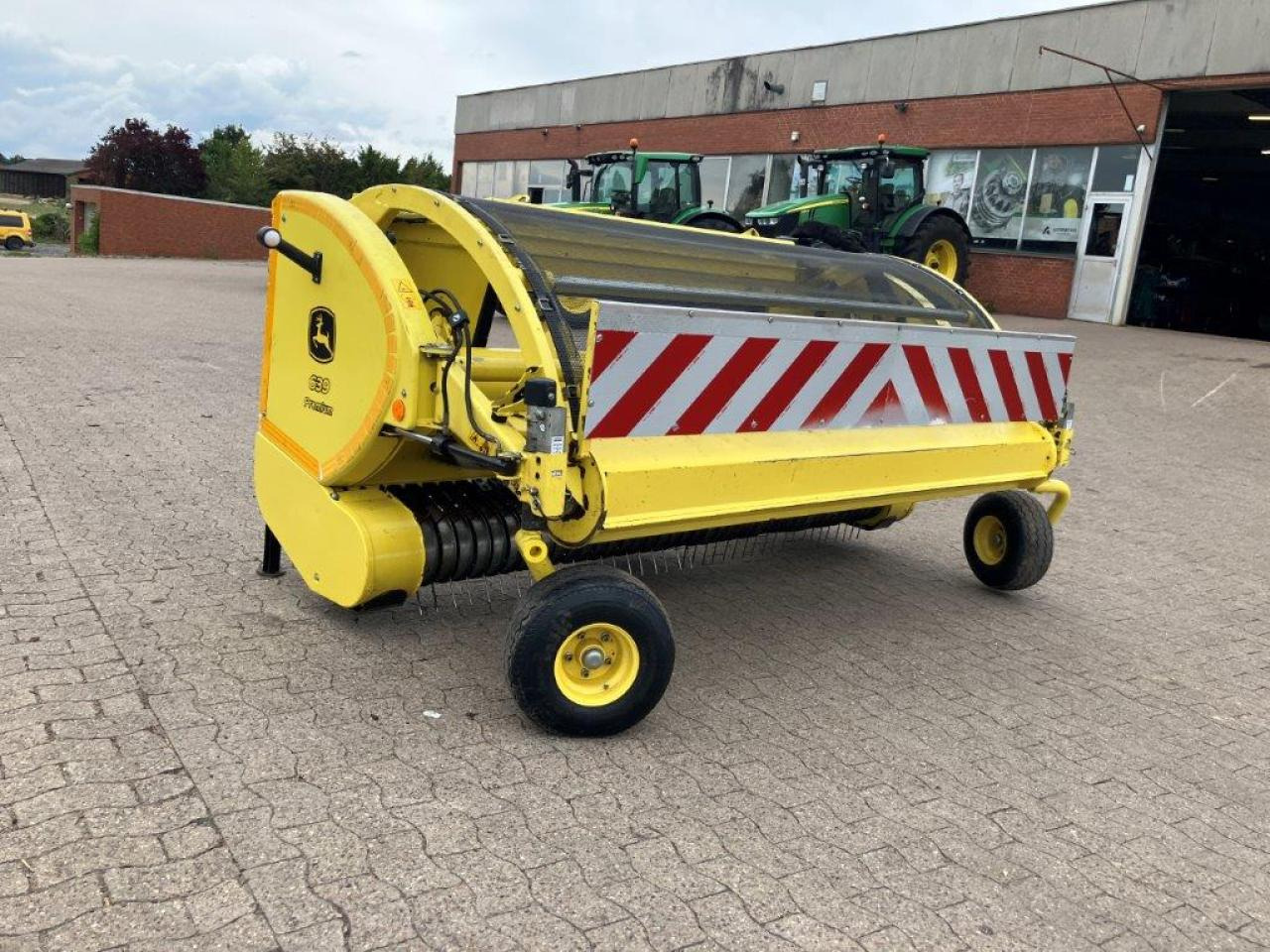 John Deere 639 - Принадлежност за силажокомбайн: снимка 4 John Deere 639 - Принадлежност за силажокомбайн: снимка 4