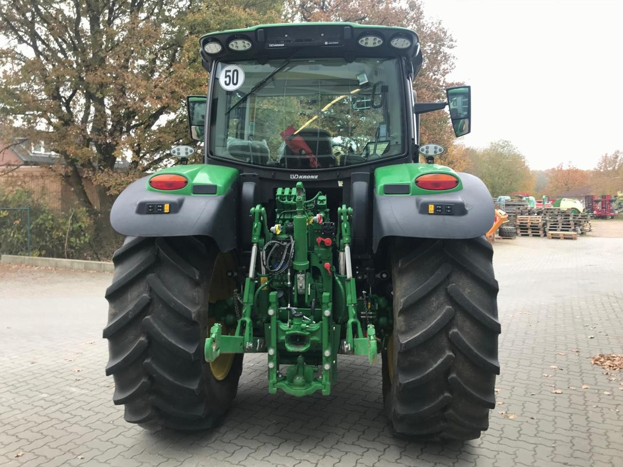 John Deere 6R 130 - Трактор: снимка 5 John Deere 6R 130 - Трактор: снимка 5