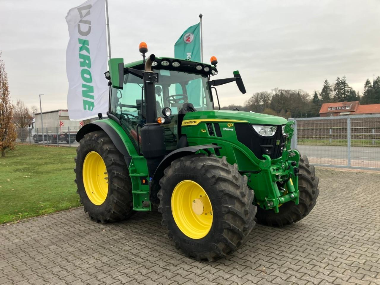 John Deere 6R 150 - Трактор: снимка 1 John Deere 6R 150 - Трактор: снимка 1