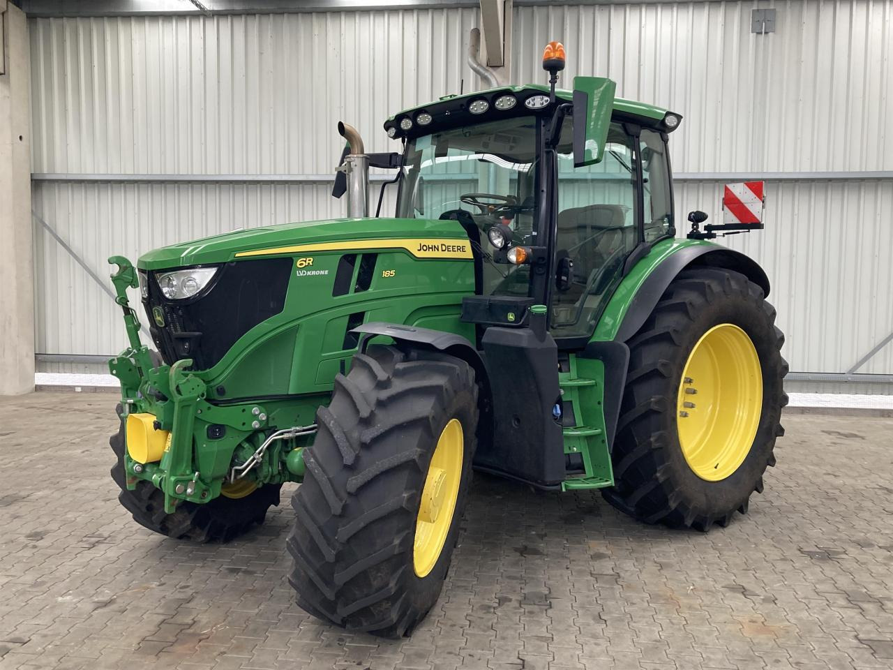 John Deere 6R 185 - Трактор: снимка 1 John Deere 6R 185 - Трактор: снимка 1
