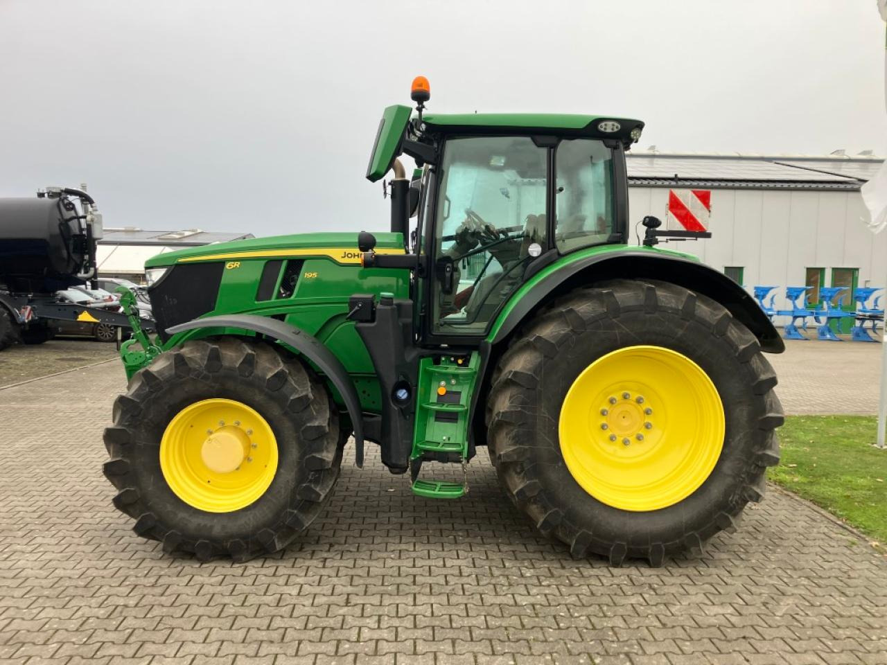 John Deere 6R 195 - Трактор: снимка 5 John Deere 6R 195 - Трактор: снимка 5