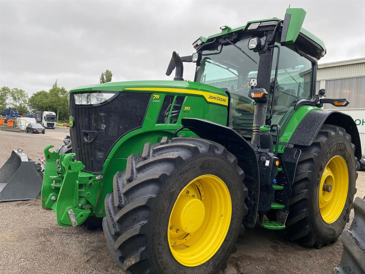 John Deere 7R 310 - Трактор: снимка 1 John Deere 7R 310 - Трактор: снимка 1